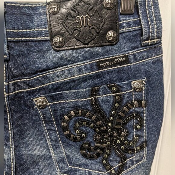 Miss Me | Embellished Pocket Skinny Jeans - Picture 10 of 13